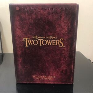 Lord of the Rings “The Two Towers” DVD set EUC